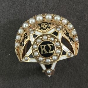 Kappa Sigma Fraternity Gold And Pearl Member Badge/Pin